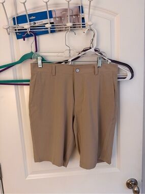 Peter Millar Men's Tan Flat-Front Performance Shorts